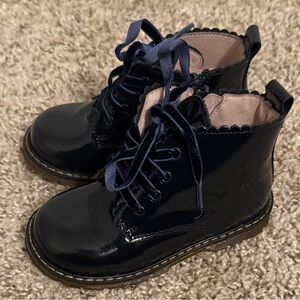 Jacadi Toddler Girl Genuine Patent Leather Navy Blue Boots- Gently Used EU23